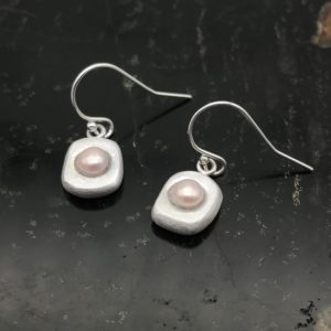 Silver Pearl Earrings Light Purple