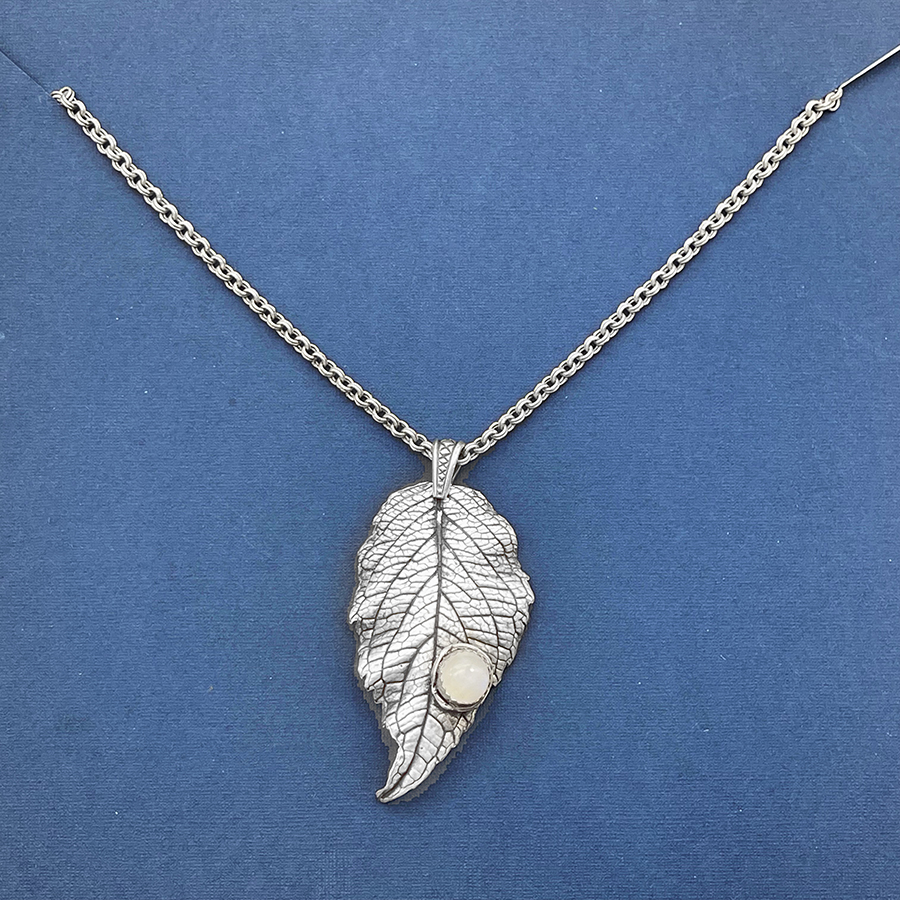 Nature-Inspired Silver Hydrangea Leaf Necklace with Moonstone - Aries  Artistic Jewelry